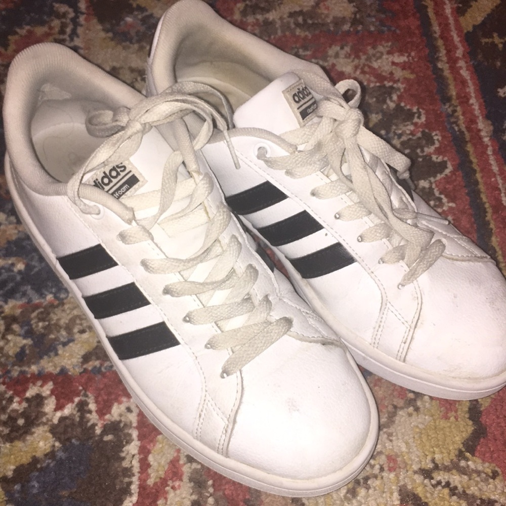 Used Adidas neo sneakers